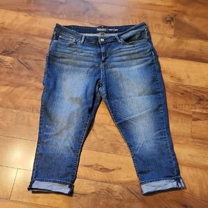 Levis Signature Women's Jean Capris 18